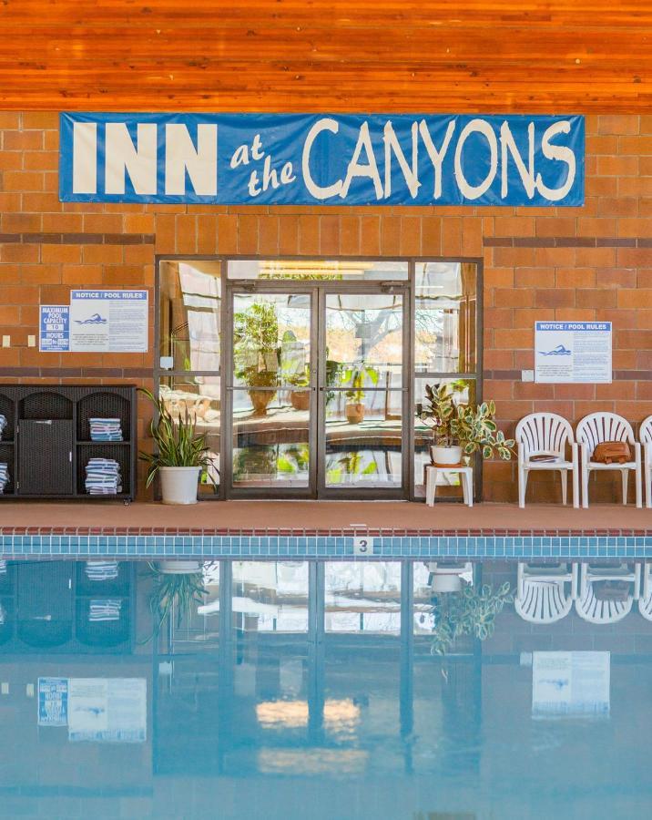 Inn At The Canyons Монтичелло Экстерьер фото